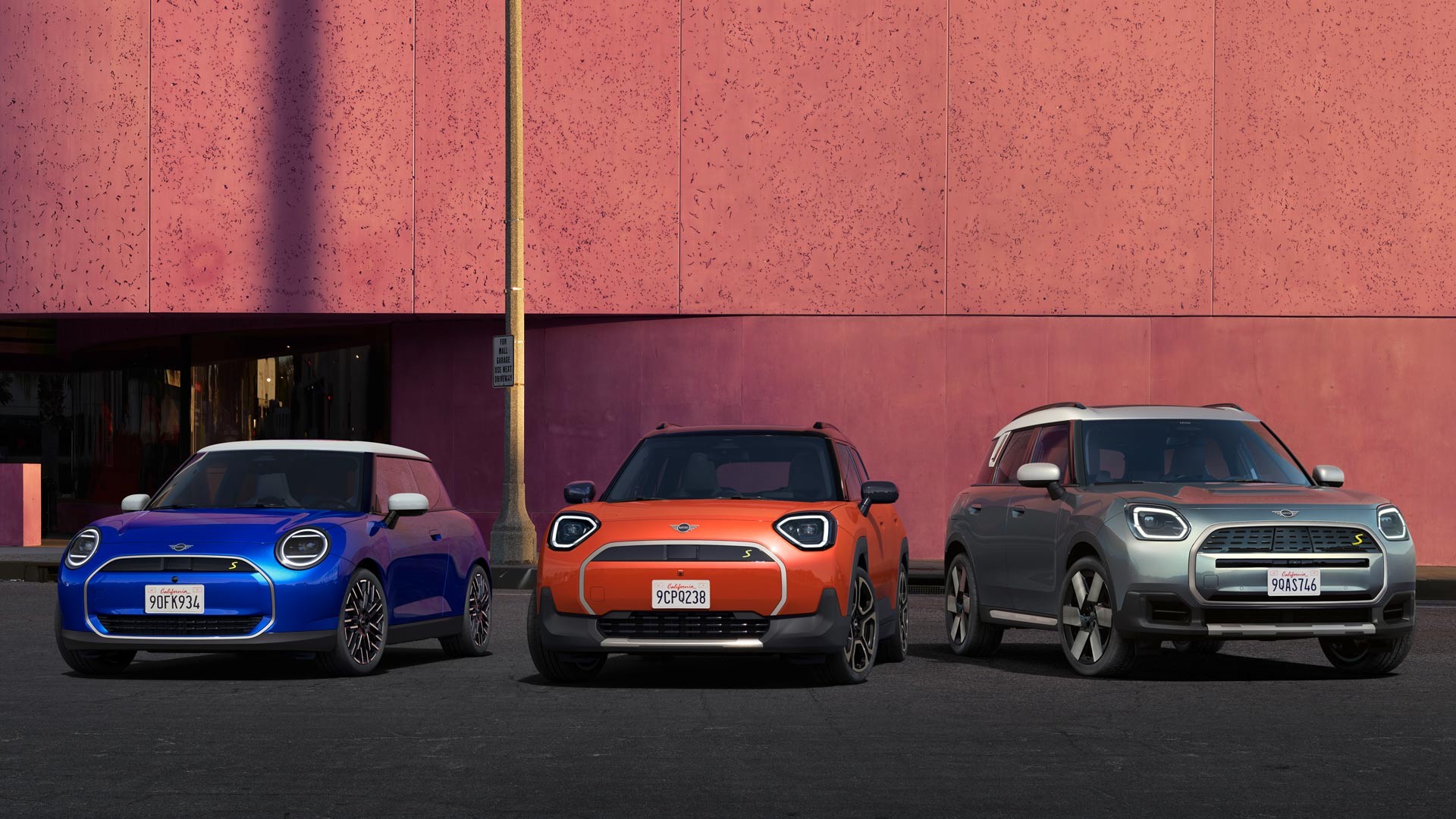 MINI Aceman 100% eléctrico - espacio y versatilidad - llegada